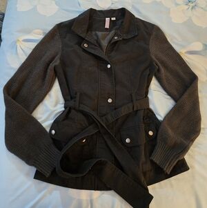 Alya Women's Black Jacket with Knit Sleeves Small